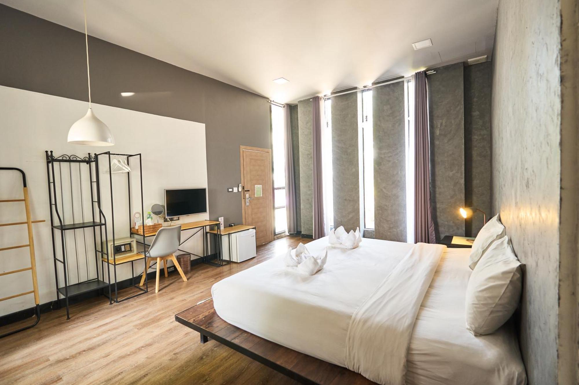 Sherloft Home & Hostel Chiang Mai Ruang foto