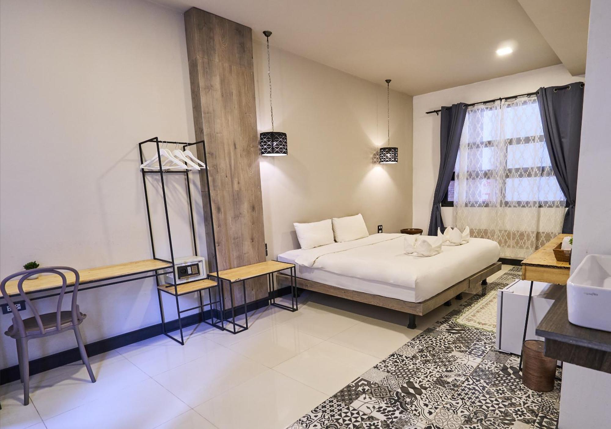 Sherloft Home & Hostel Chiang Mai Ruang foto